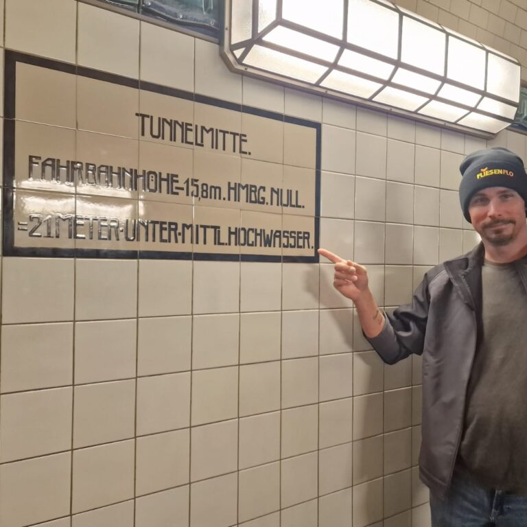 FlieFlo Hamburg Elbtunnel